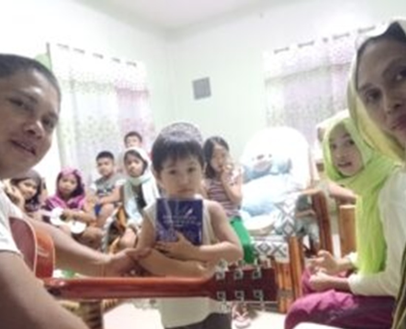 India & Philippines Praising YHWH For His Word & Meet Some Widows & Orphans